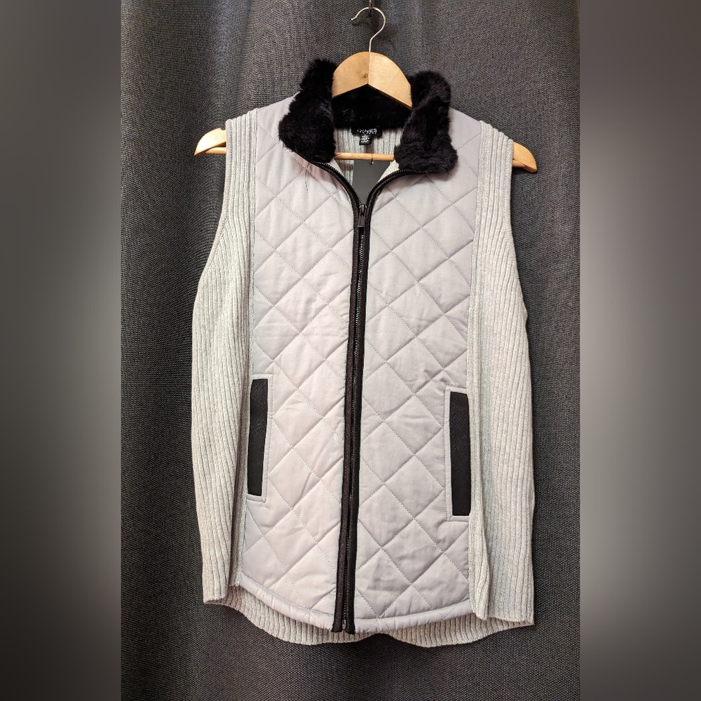 Women's Jones New York vest NWT
